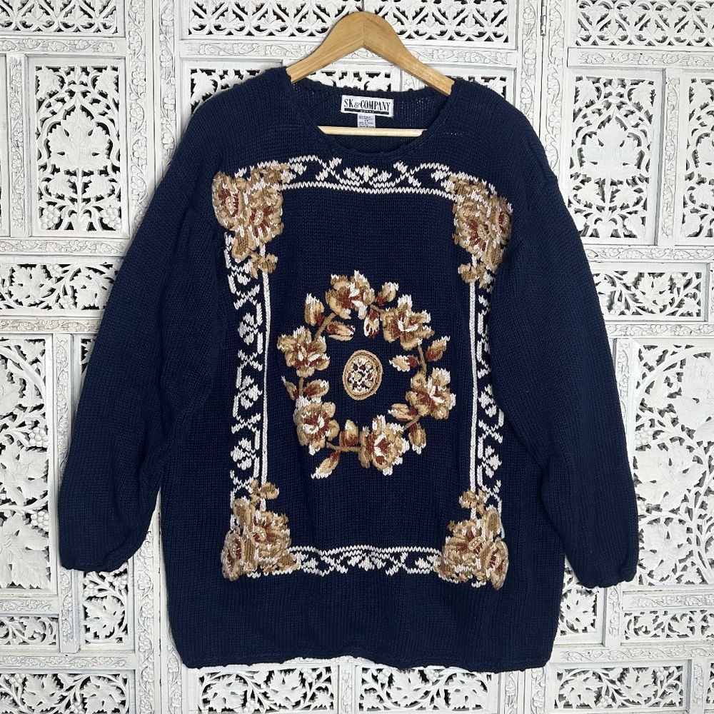 Vintage Navy Blue‎ Floral Embroidered Chunky Retro Grannycore Oversized Sweater